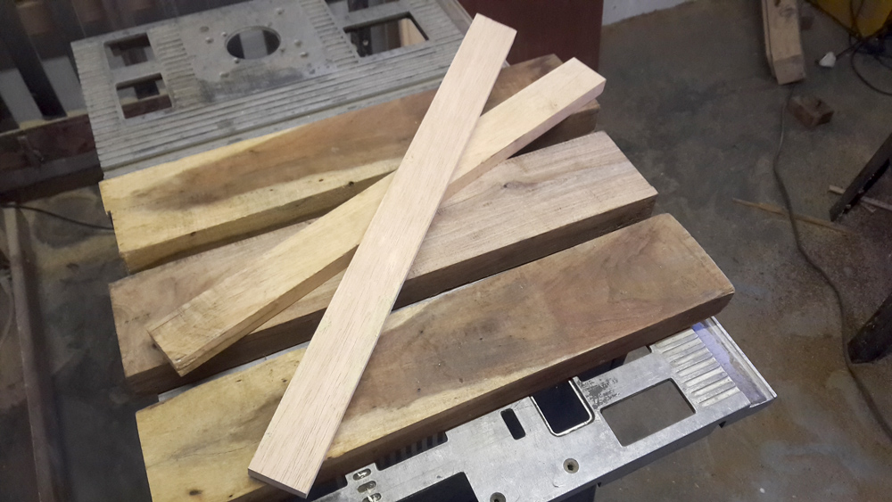 How To Turn Scrap Wood Into $600 Cutting Boards 