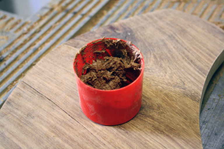 Make Wood Filler With Sawdust How And Why? Woodwork Junkie